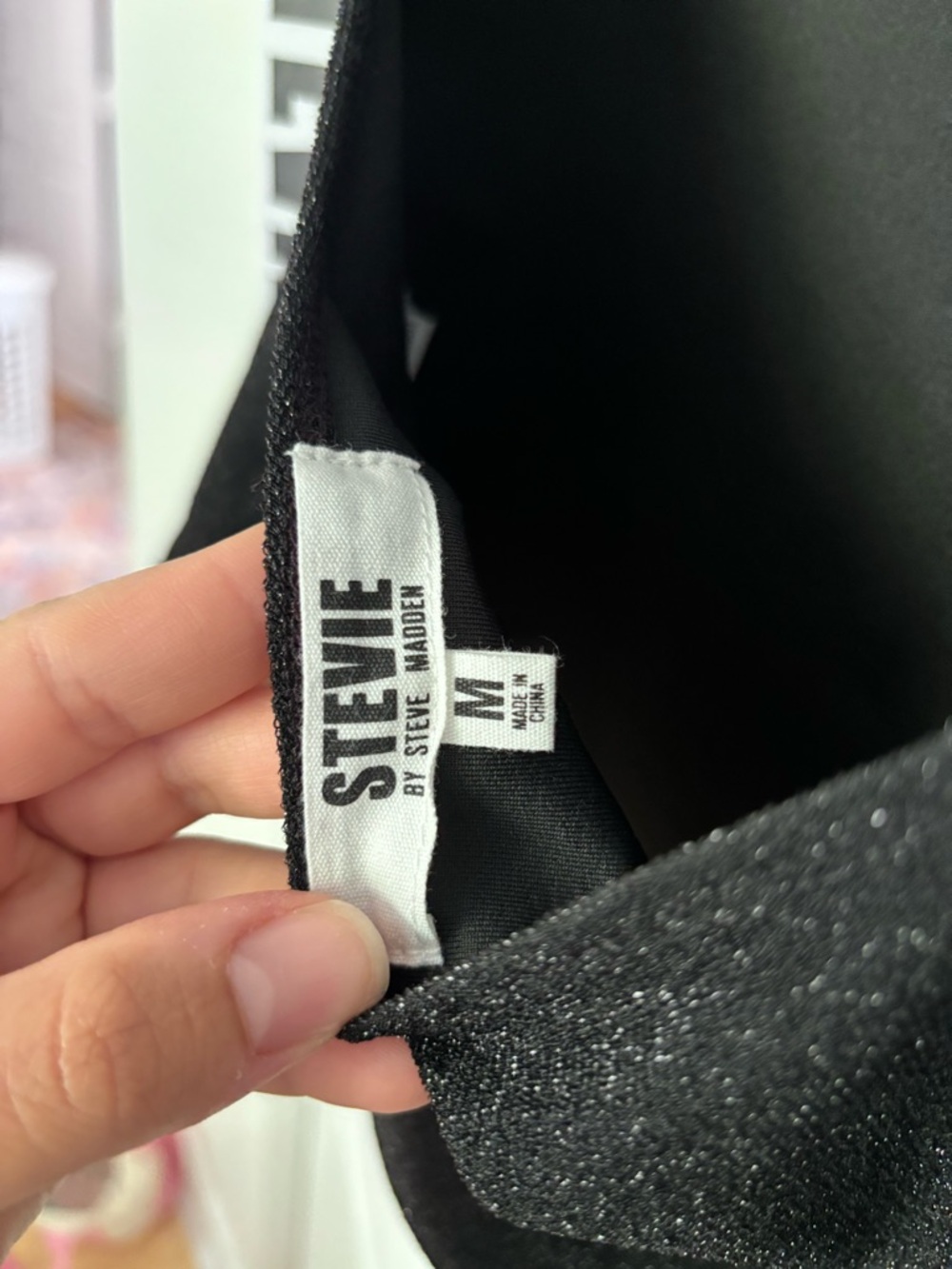 Steve Madden Black Short Sleeve Scoop Neck Top - Picture 3 of 5
